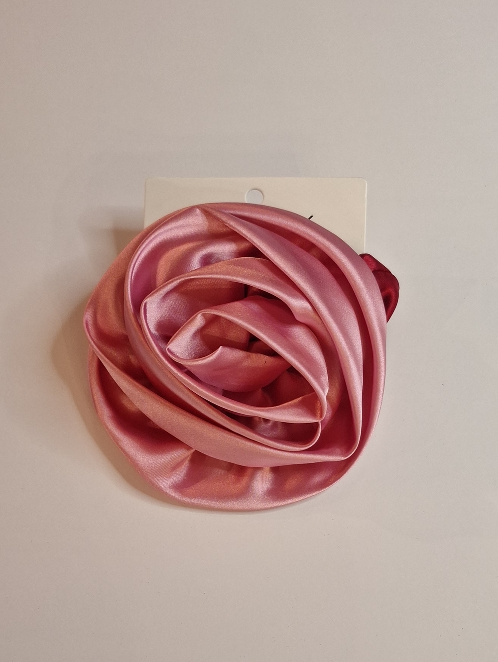 NWT Free People Rose Hair Scrunchie